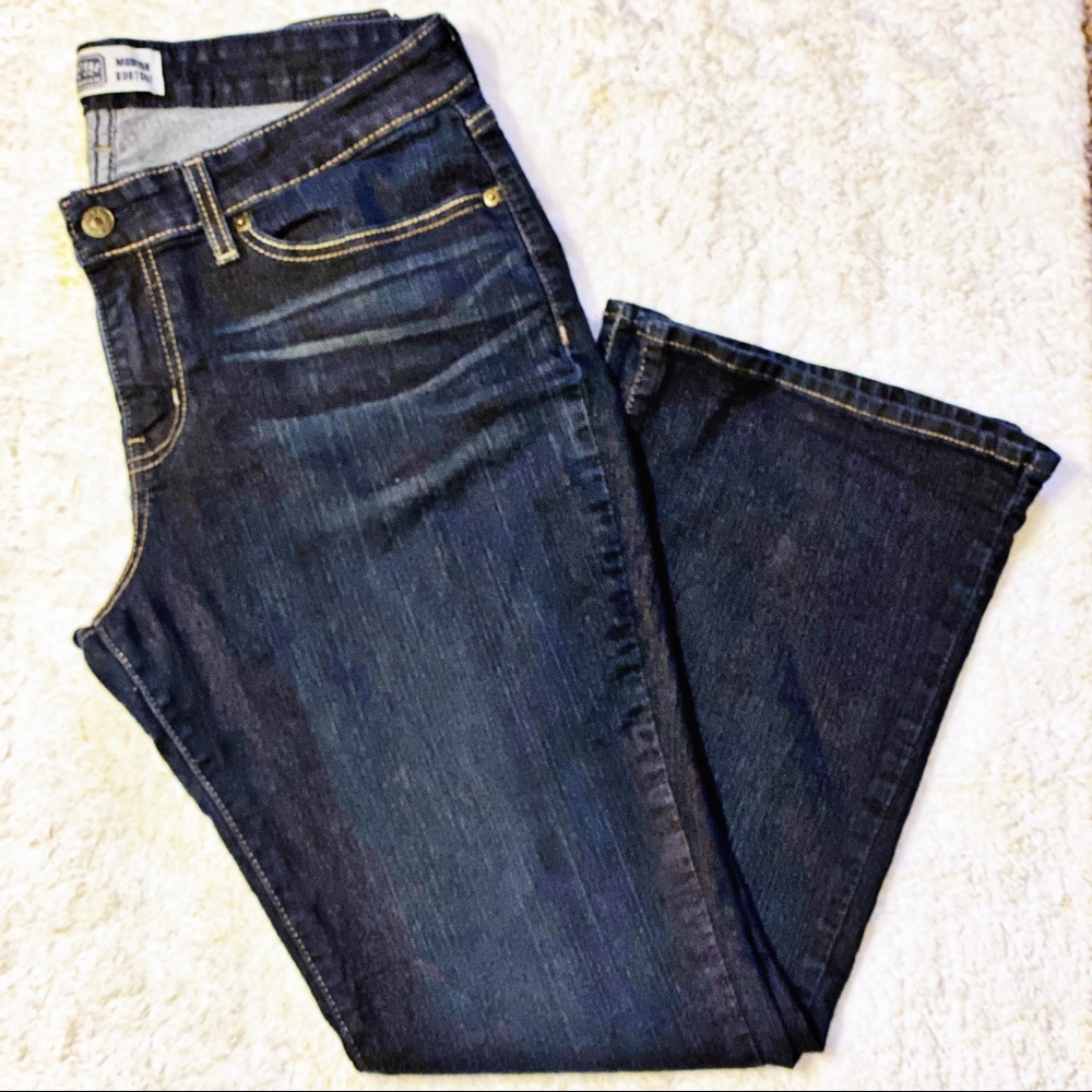 Levi's Signature Modern Bootcut Jeans